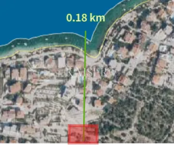 Rogoznica, Šibenik - Građevinsko zemljište 180m od mora 635m2