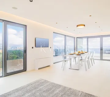 Krk - penthouse u urbanoj villi 400 m od mora - cover