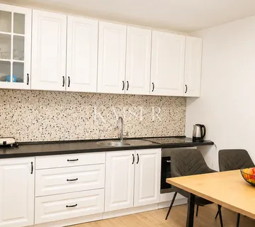 Istra, Rovinj- renoviran stan 140m2 samo 300m do mora