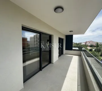 Zadar, Sukošan - novogradnja 200 m od plaže, pogled na more - cover