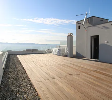 Zadar- Penthouse s krovnom terasom i pogledom na more - cover