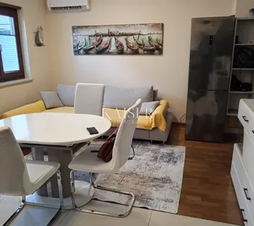 Istra, Premantura, stan u prizemlju na odličnoj lokaciji - cover