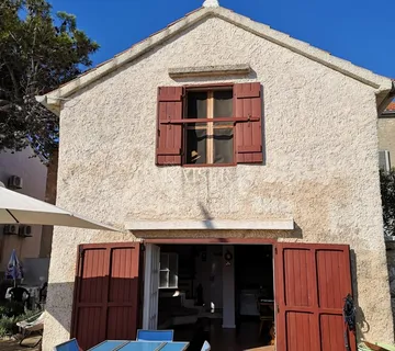 Mali Lošinj, Ilovik - Kuća na obali - cover