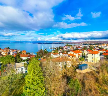 Otok Krk, Malinska - građevinsko zemljište 1039 m2, blizina mora - Vantačići, Malinska-Dubašnica