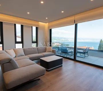 Opatija, Centar, luksuzan stan 129m2 s pogledom na more