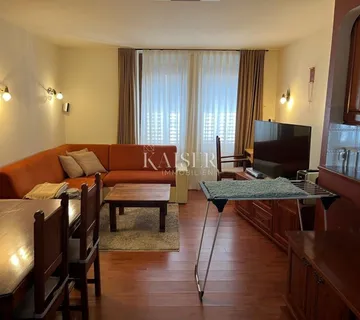 Istra, Poreč - 2S+DB u centru, 100 m od mora