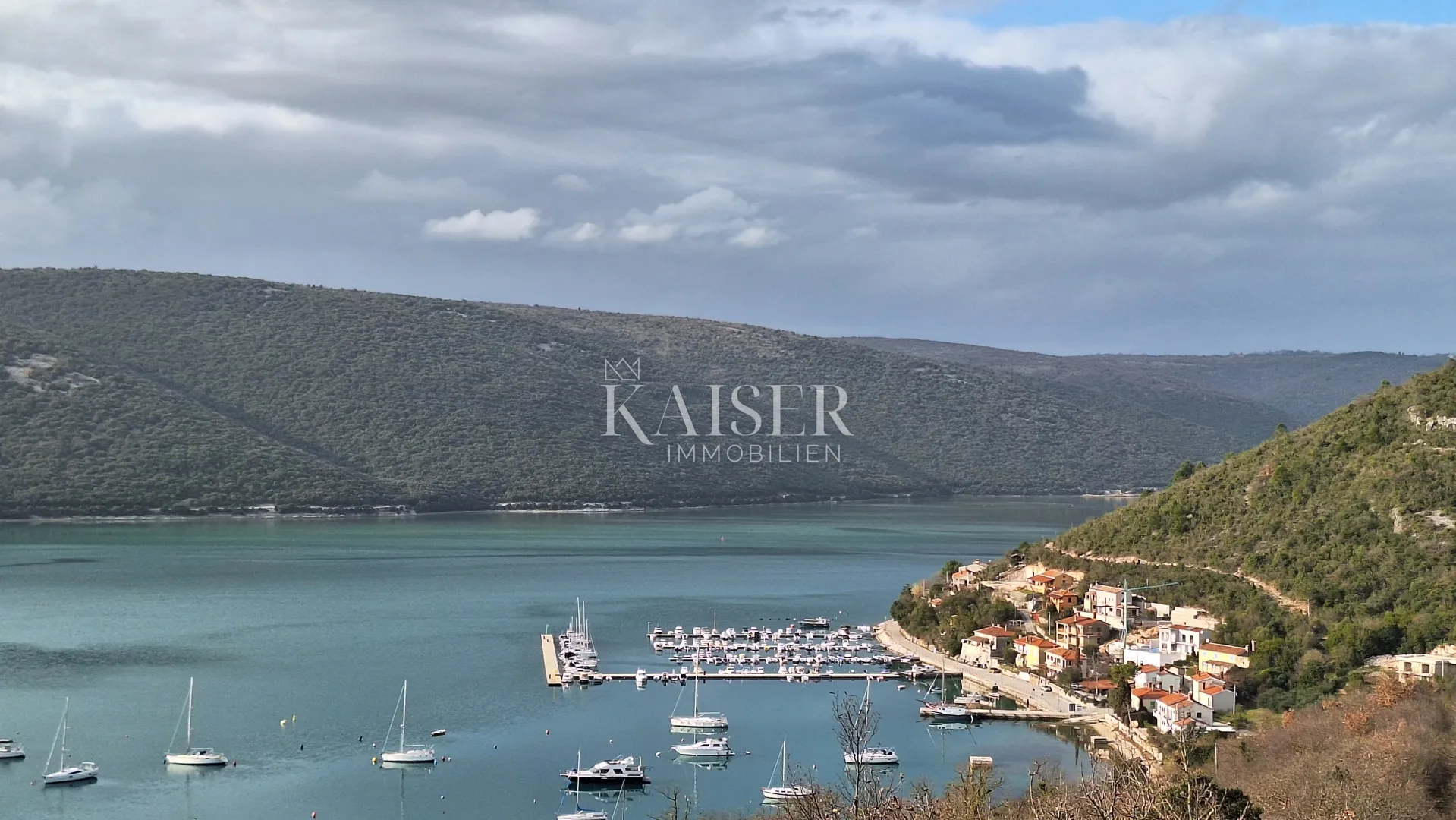 Labin, Trget, započeta gradnja obiteljske kuće - cover