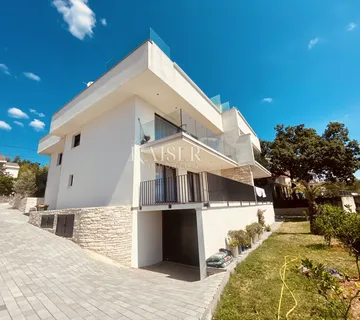 Opatija, Pobri – Dvojna vila s krovnim bazenom i predivnim pogledom - Pobri, Opatija