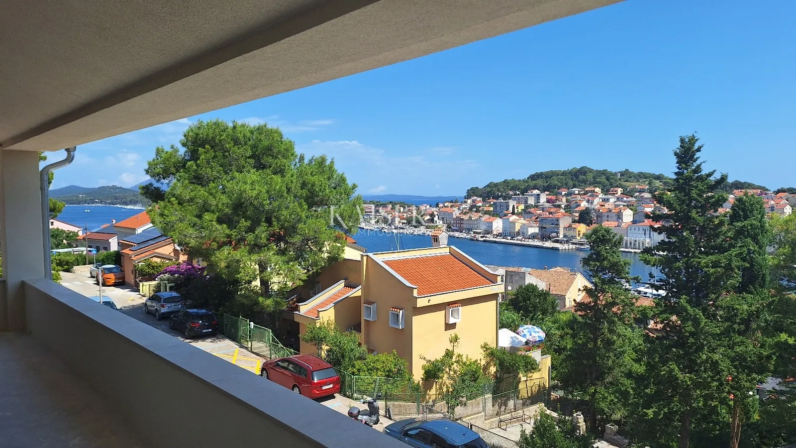Mali Lošinj - predivni apartman 105 m2 u centru grada - cover