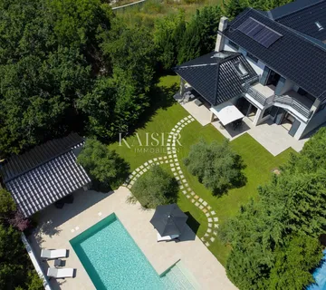 Otok Krk, Kras - impresivna villa u oazi mira - Kras, Dobrinj