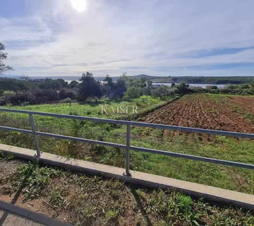Zadar-Posedarje, atraktivno građevinsko zemljište