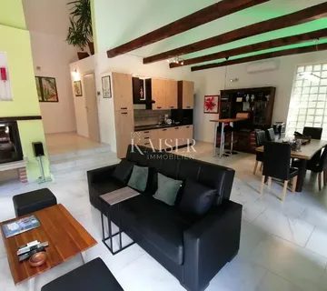 Otok Krk, Kras - šarmantna kuća okružena prirodom - cover