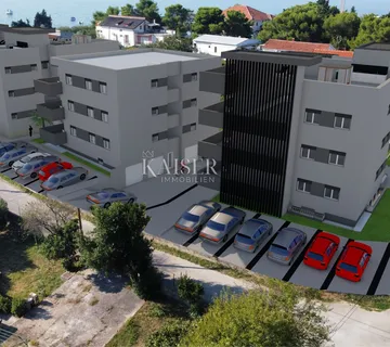 Sukošan - penthouse 111m2, 100m do mora, pogled more