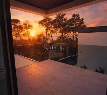 Zadar, Privlaka apartman novogradnja 70 m od mora - cover