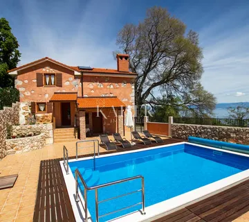 Opatija, Brseč - šarmantna kuća s predivnim pogledom na more, 120 m2 - Brseč, Mošćenička Draga