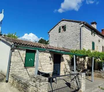 Istra, Smoljanci, Renovirano imanje 190m2 - Smoljanci, Svetvinčenat