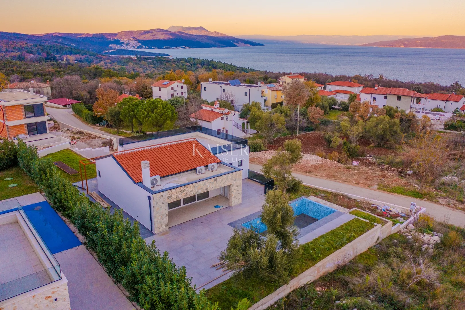 Istra, Rabac - prilika, vila s panoramskim pogledom na more, 160 m2 - cover