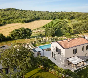 Istra, Poreč okolica - luksuzna vila s bazenom