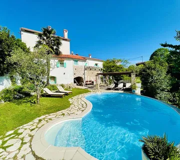 Opatijska rivijera - Brseč, šarmantno imanje s dvije kamene kuće i bazenom - cover