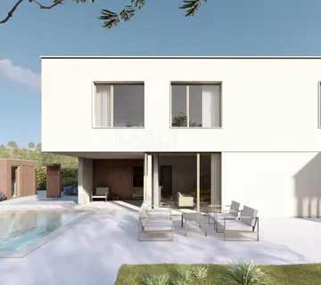 Istra, Labin - vila s bazenom 176 m2 na okućnici 2 710 m2 - cover