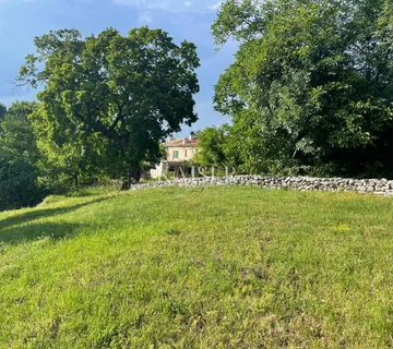 Istra - okolica Barbana zemljište s građevinskom dozvolom i projektom luksuzne istarske vile - cover