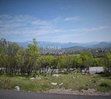 Rijeka, Dražice - građevinsko zemljište s predivnim pogledom, 700 m2 - cover