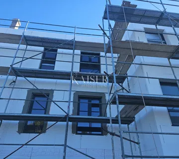 Šibenik, Brodarica – dvosoban stan 72,30 m2 - 220.000 € - cover