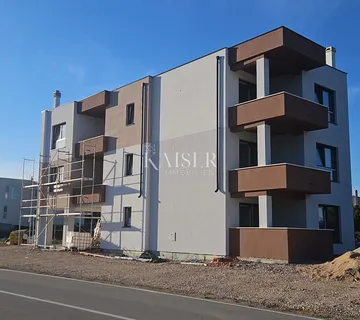 Šibenik, Brodarica – dvosoban stan 73,61 m2 - 242.913 € - cover