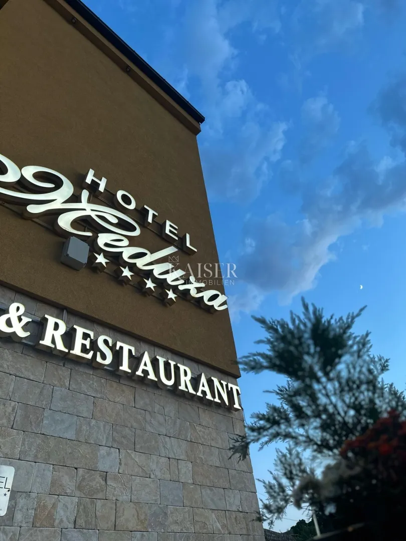 Luksuzni A+ hotel novogradnja s restoranom, na top lokaciji uz more, Senj - cover