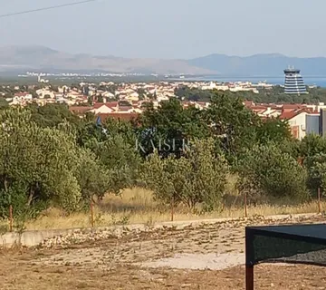 Šibenik, Vodice - Građevinsko zemljište s pogledom na more i otoke, veličine 649 m2.  - cover