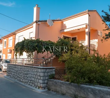 Mali Lošinj - stan i studio apartman, poseban ulaz - cover