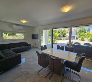 Otok Krk, Malinska - apartman 77m2, 100m do mora - cover