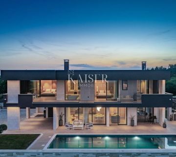 Istra, Krnica- premium vila 290m2 s pogledom na more  - cover