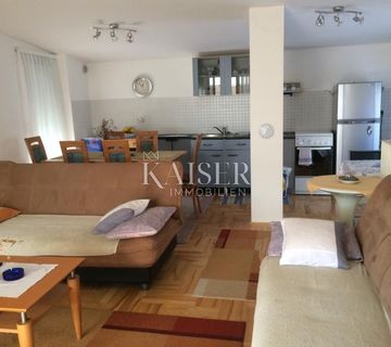 Otok Krk, Krk - dvoetažni stan s pogledom na more, 85 m2 - cover