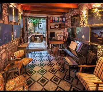 Istra, Rovinj  - restoran - cover