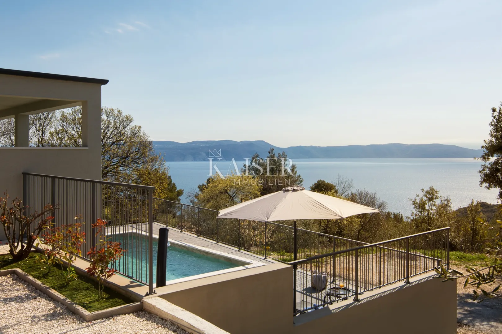 Istra,Labin - Prekrasna vila s pogledom na more i otok Cres - cover