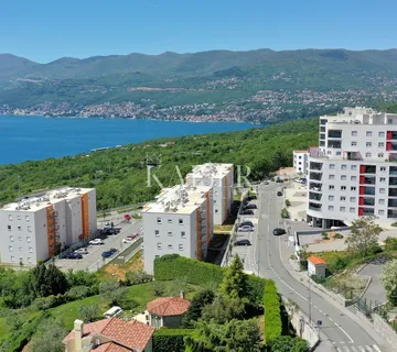 Rijeka, Martinkovac - stan 2S+DB sa dva parkirna mjesta u garaži - cover
