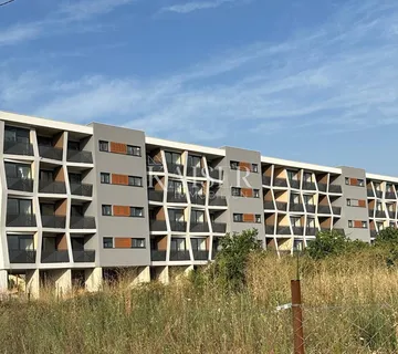 Zadar- Sunčani stan s pogledom na more u blizini plaže - cover