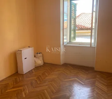 Rijeka, Mlaka- Stan za adaptaciju - cover