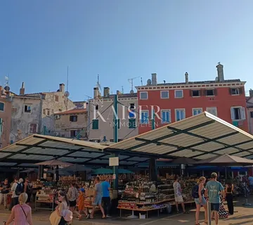 Istra, Rovinj- dvosoban stan 72m2 na odličnoj lokaciji s pogledom na more - cover