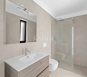 Istra - Novigrad, luksuzni stan 94 m2 (Z1-K1-S5) - cover