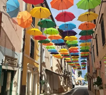 Istra, Novigrad - građevinsko zemljište, 800 m2, 900m od mora - cover