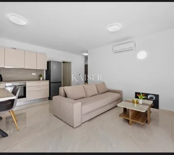 Istra, Peroj - stanovi novogradnja blizina mora - cover