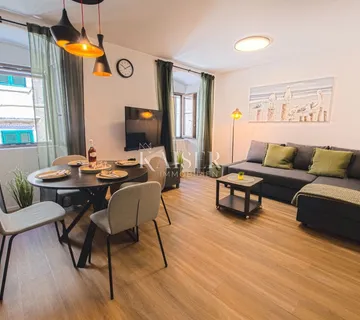 Rijeka, Centar - prekrasan stan uz samo Korzo - cover