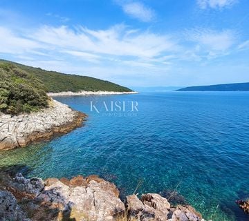 Istra, Labin - 1. red do mora, građevinsko zemljište, 22.000 m2 - cover