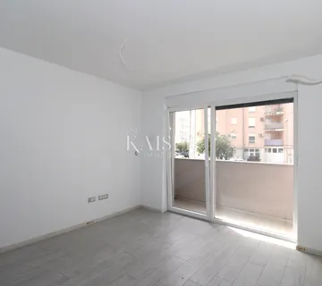 Istra, Pula- stan 53m2 u modernoj novogradnji s liftom  - cover