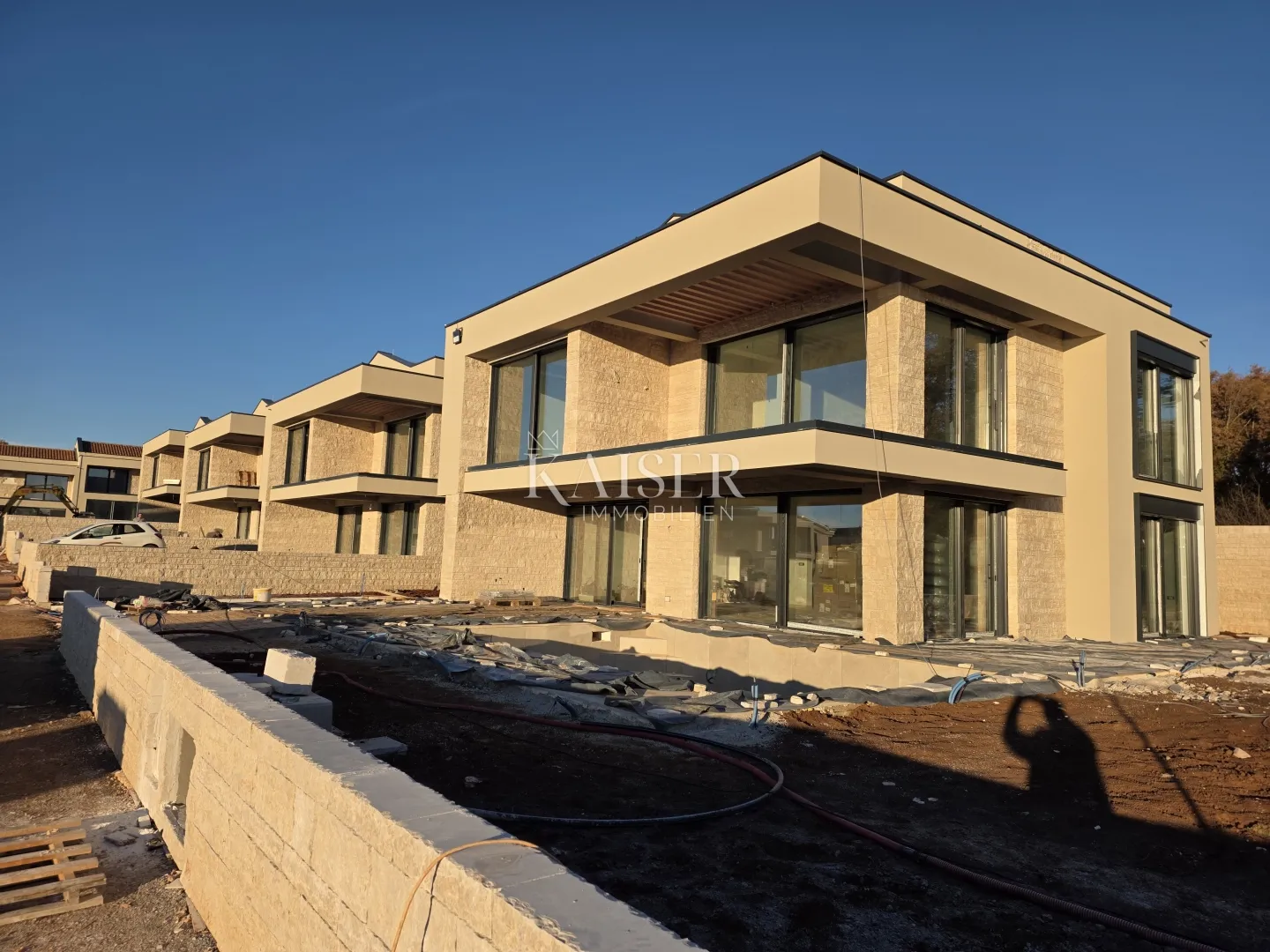 Istra, Umag - vila s bazenom u luksuznom resortu - cover