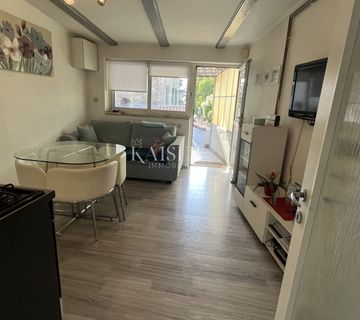 Rijeka, Trsat - Stan u mirnoj ulici sa terasom 42 m2 - cover