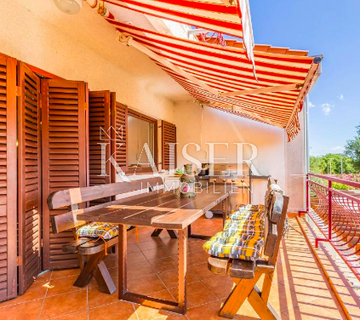 Otok Krk, Pinezići - samostojeća kuća 410m2 - cover