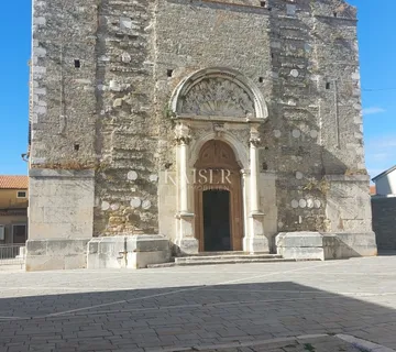 Istra, Buje - starina u starom gradu, 162 m2, sa potencijalom - cover